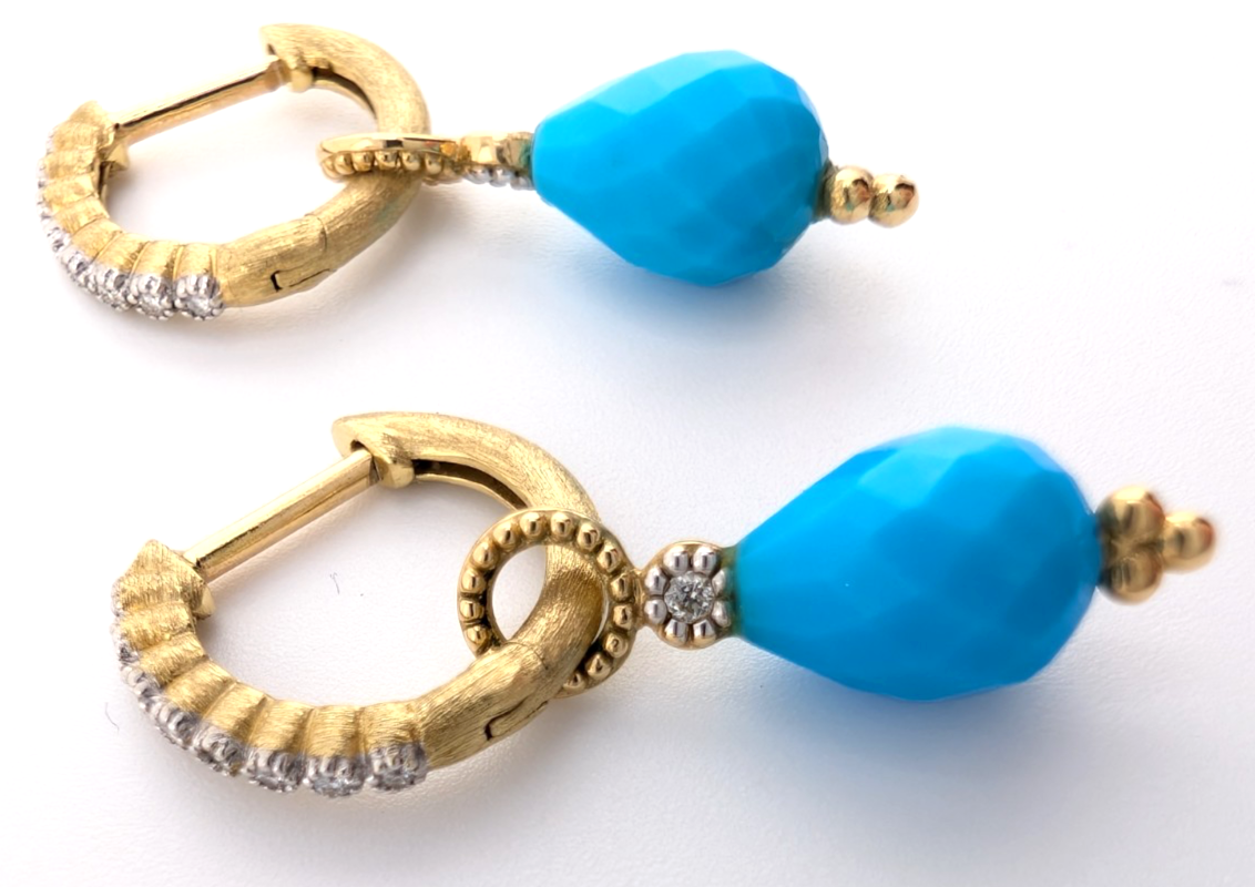 18k Yellow Gold Huggie Hoops with Turquoise & Diamonds OAK602 - Image 11