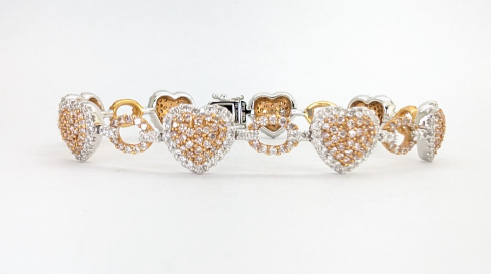 18K Two-tone Gold Approx 4ctw Diamond Cluster Heart Bracelet 11611