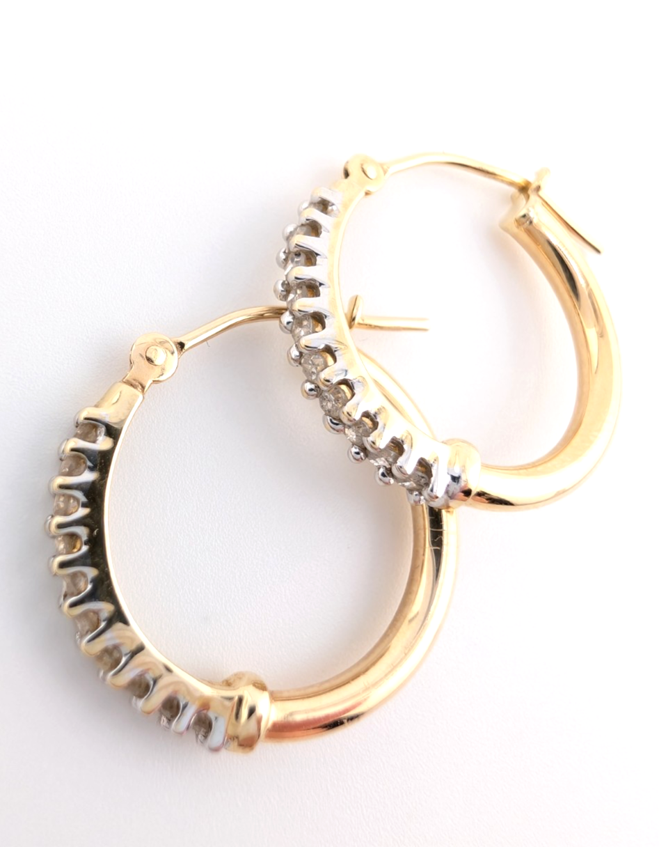 14K Gold 5/8" Hoop Earrings 1/4 ctw Diamond Hoops OAK349 - Image 9