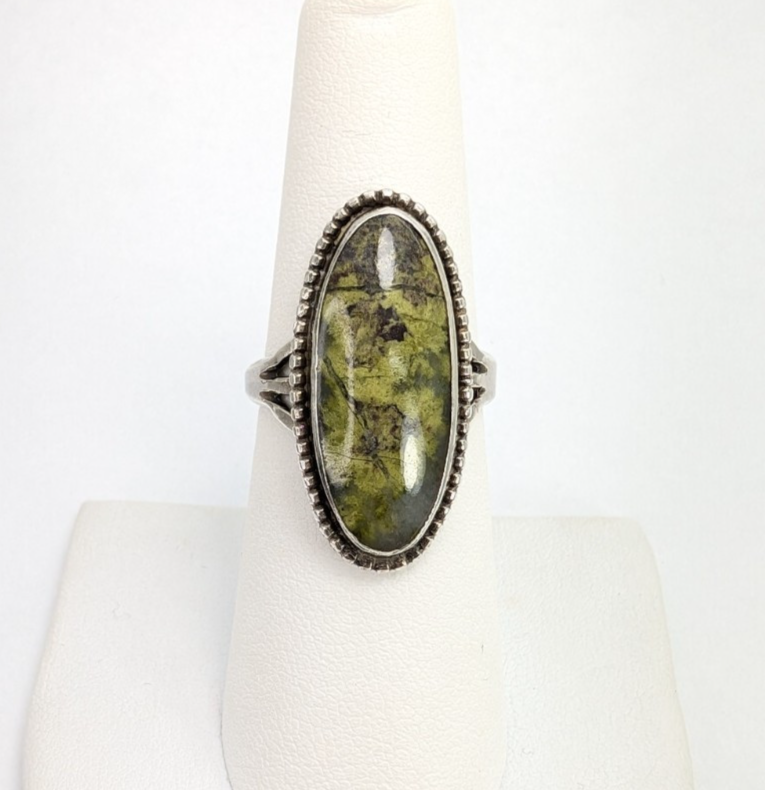 Sterling Silver 925 Beaded Framed Green Turquoise Oval Gemstone Ring O1651 - Image 2