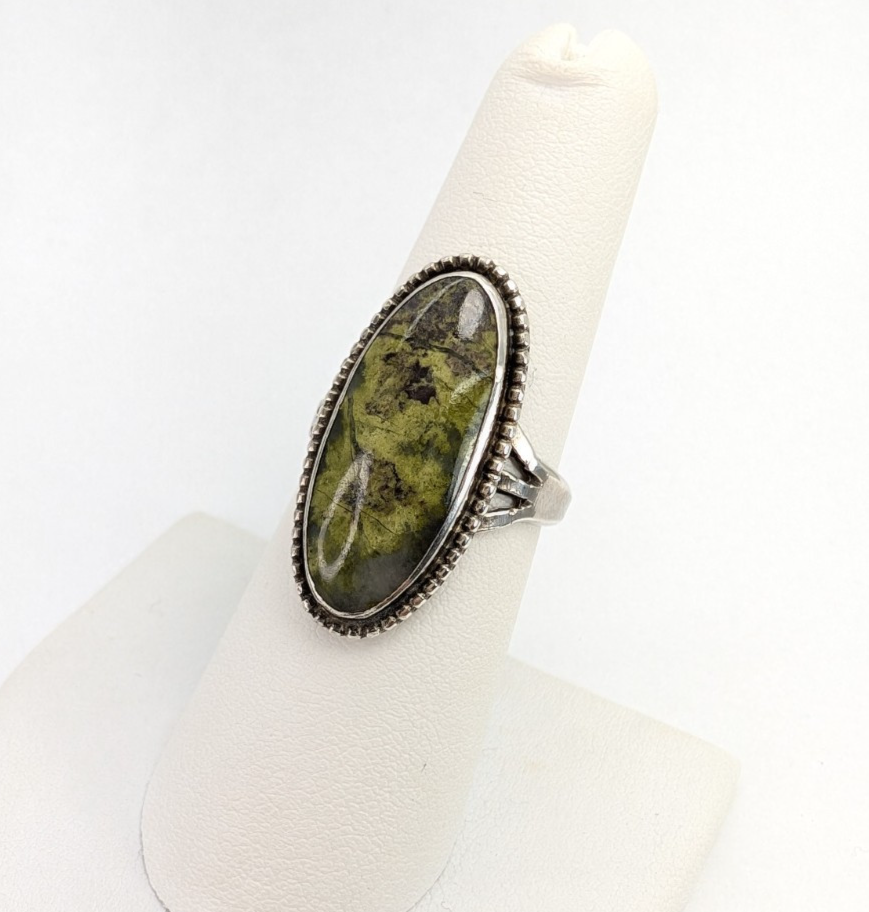 Sterling Silver 925 Beaded Framed Green Turquoise Oval Gemstone Ring O1651 - Image 3