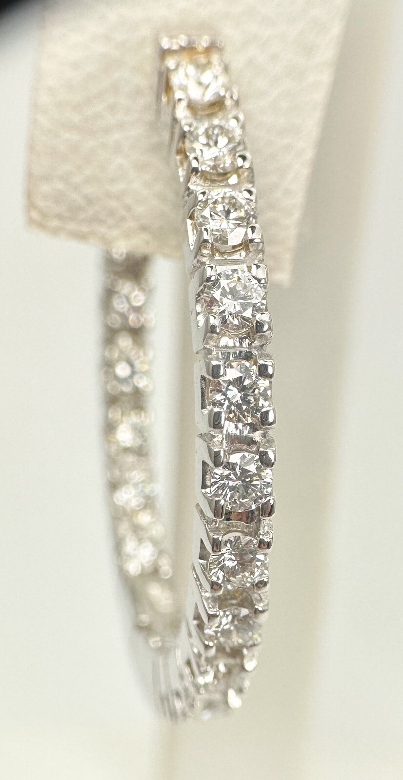 18K White Gold 2 ctw Inside Outside 1 inch Diamond Hoop Earrings L416 - Image 7