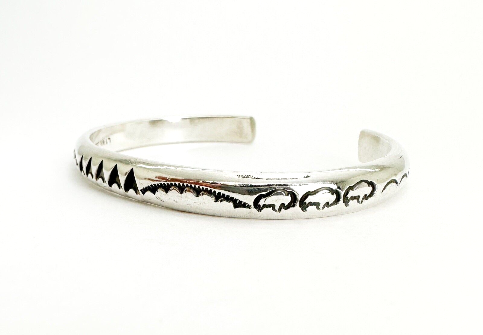 Lynn Edsitty Sterling Silver 925 Native American Story 7.5" Cuff Bracelet O137 - Image 3