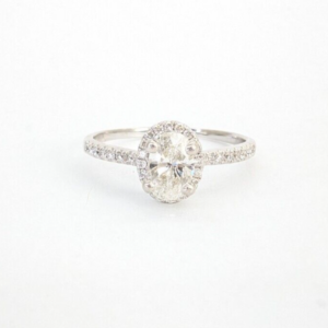 18K White Gold 1 ctw Diamond Oval Halo Engagement Ring N304