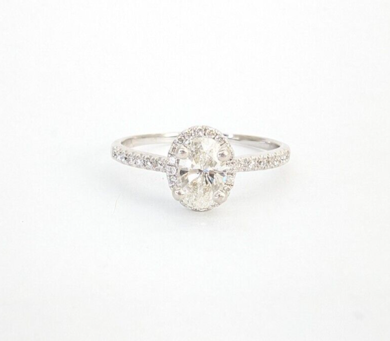 18K White Gold 1 ctw Diamond Oval Halo Engagement Ring N304