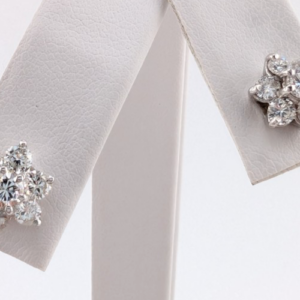 14K White Gold 1/3ctw  Diamond Cluster Flower Studs Earrings OAK601