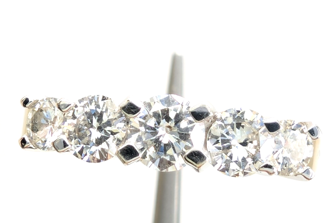 14K Yellow Gold 1.03 ctw 5-Stone Diamond Band Ring CRN161 - Image 9