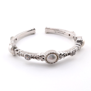 Judith Ripka Sterling Silver 925 Mabe Pearl Hinged Cuff Bracelet Oak795