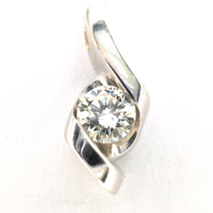 14K White Gold .37ct Swirl Diamond 3/4" Pendant P1004-Oak392