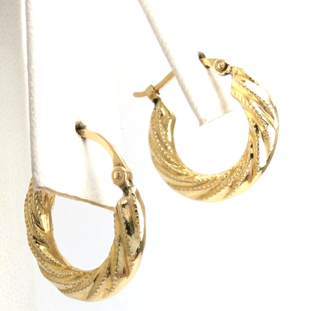 14K Yellow Gold 5/8" Textured Twisted Hoop Earrings CRN158