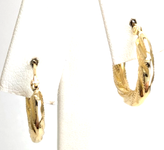 14K Yellow Gold 5/8" Textured Twisted Hoop Earrings CRN158 - Image 2