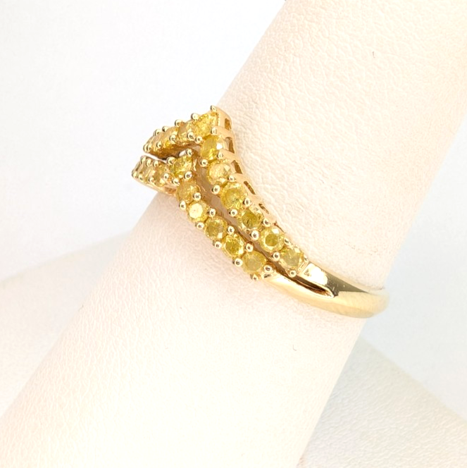 14K Yellow Gold 1/2ctw Irradiated Yellow Diamond V Band Ring P995-CRN163 - Image 5