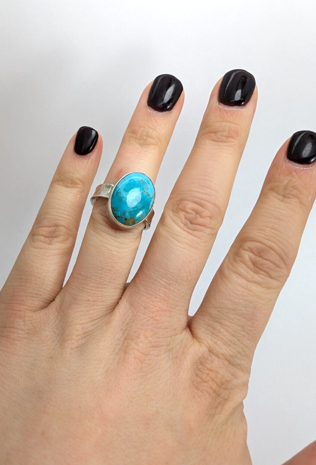 Sterling Silver 925 Oval Turquoise Gemstone Hammered Band Ring 10296 - Image 7