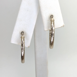 14K White Gold 3/4" Diamond Cut Oval Hoop Earrings P356-Fox1112