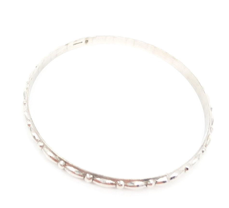 Sterling Silver 925 Medium Bracelets Scalloped Design Bangle 11758 - Image 3