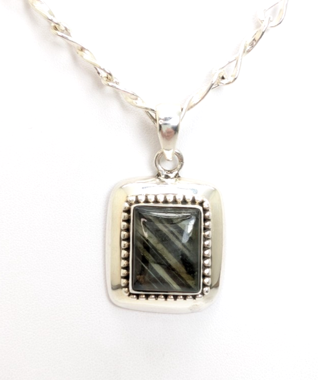Sterling Silver 925 Labradorite Rectangular Cbochon Pendant R53- FOX602 - Image 3