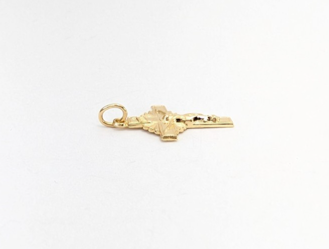 14K Yellow Gold Dainty Crucifix Cross Pendant P471-Fox1251 - Image 3