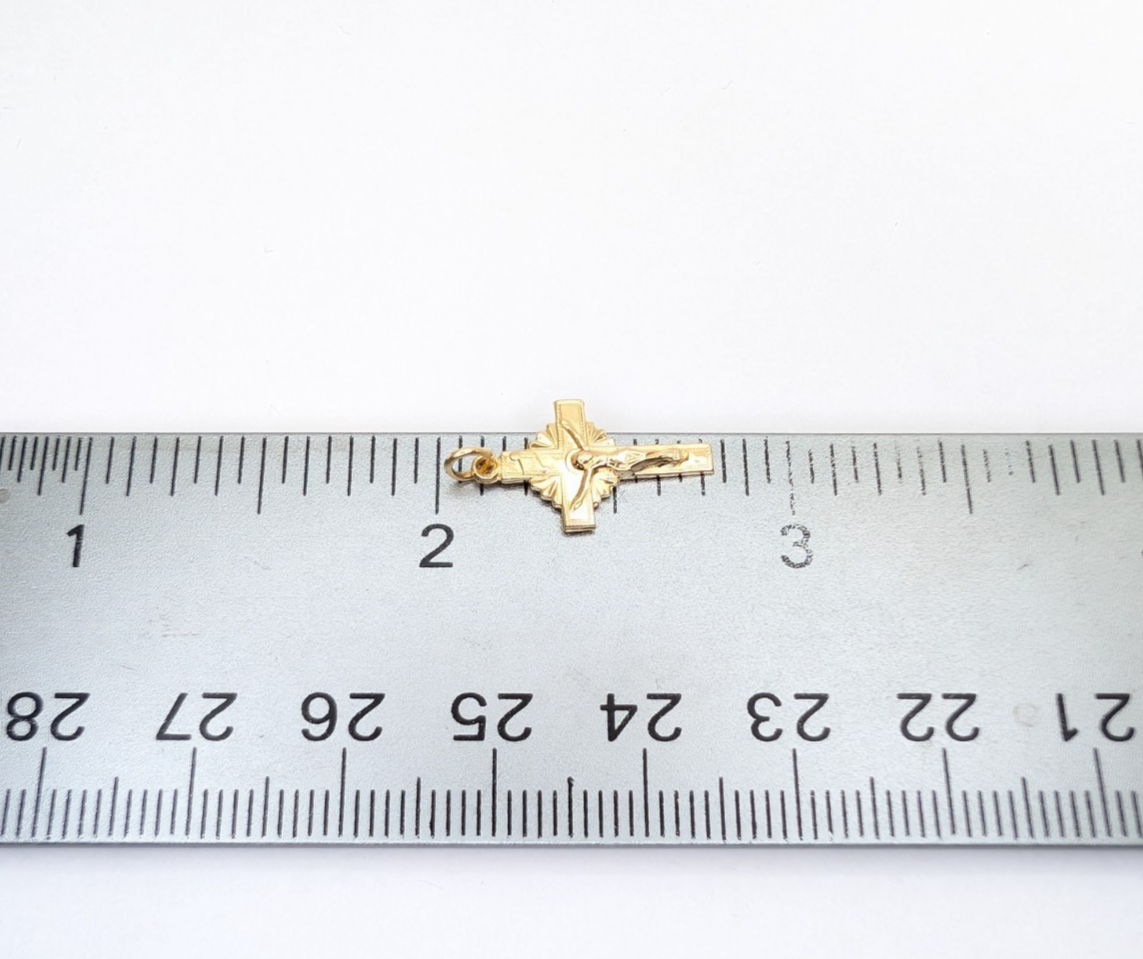 14K Yellow Gold Dainty Crucifix Cross Pendant P471-Fox1251 - Image 7