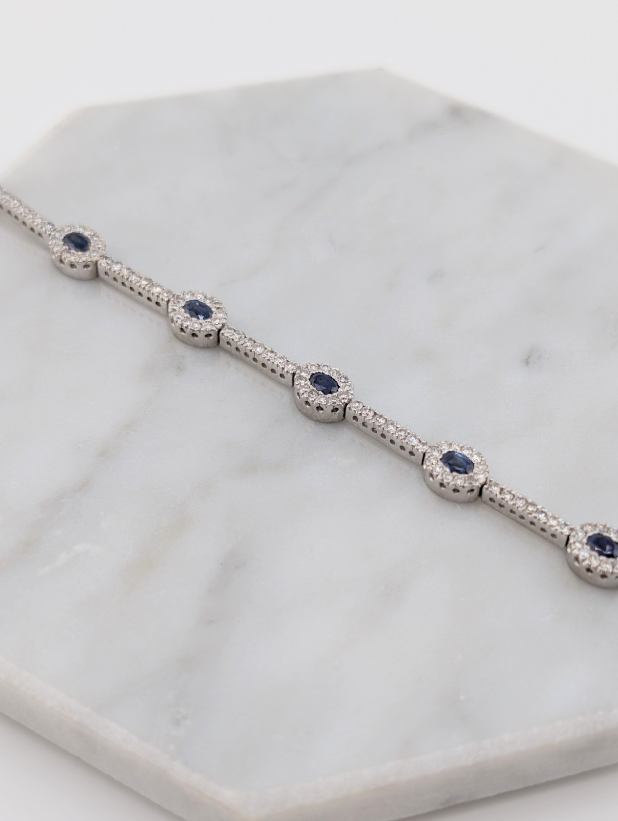 14K White Gold Sapphire & Diamond 7" Tennis Bracelet OAK598 - Image 3