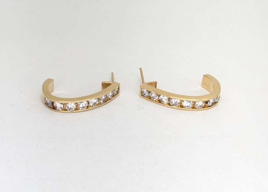 14K Yellow Gold 1/2ctw Diamond J Hoop Stud Earrings P513-Fox1306 - Image 4