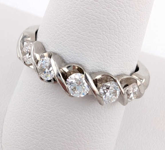 Vintage Diamond 5 Stones Band 14k White Gold Ring - OAK603 - Image 3